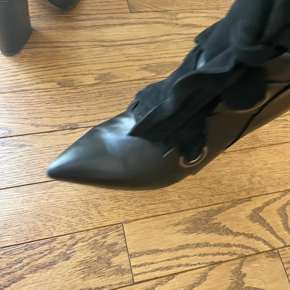 Donald J Pliner Witchy Whimsygoth Wednesday Addams Pointed Toe Victorian Boots